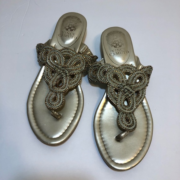 Gorgeous Vince Camuto Sandals - Picture 1 of 7